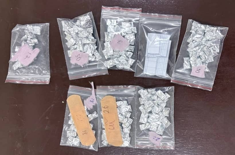 Bắt quả tang các đối tượng trả lương cho công nhân bằng ma túy