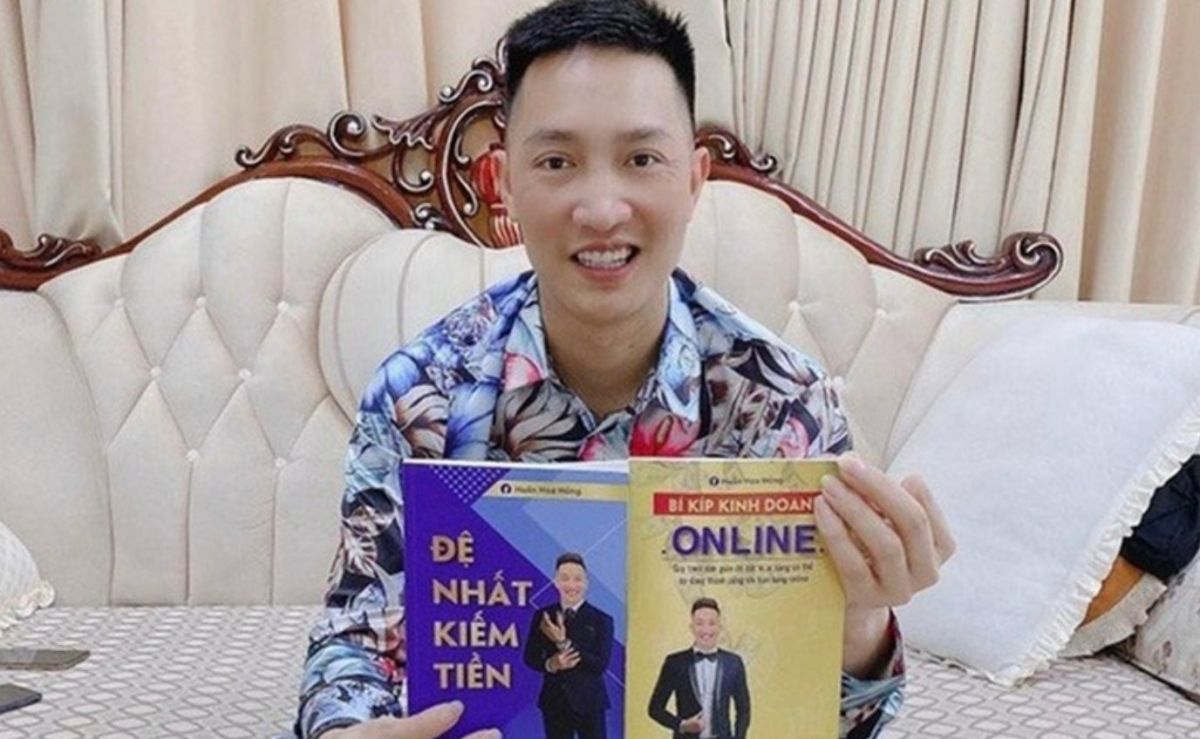Huấn Hoa Hồng và màn kịch chưa khép của "giang hồ mạng"