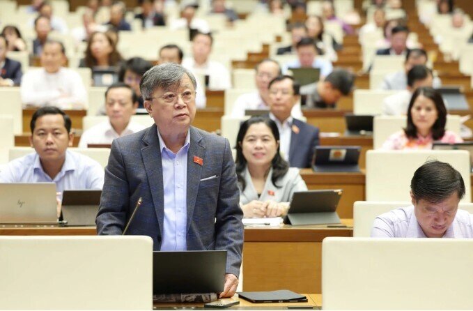 Không để cán bộ công chức thuộc tầng lớp nghèo trong xã hội!