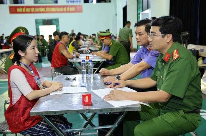 Chân dung ‘bà trùm’ 9X cầm đầu đường dây lừa đảo tại Campuchia, chiếm đoạt hơn 300 tỷ đồng