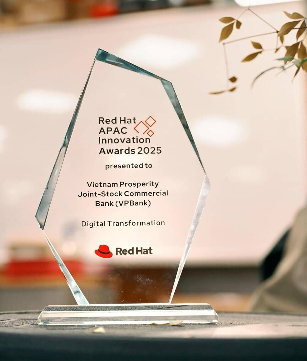 Công nghệ “mở khóa tương lai” của VPBank được vinh danh tại Red Hat APAC 2025