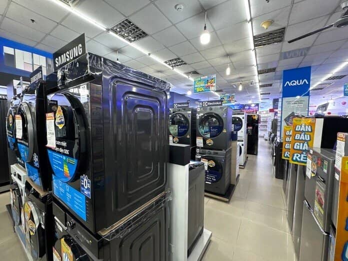 Một mặt hàng điện máy bất ngờ bán chạy nhờ... mưa nhiều