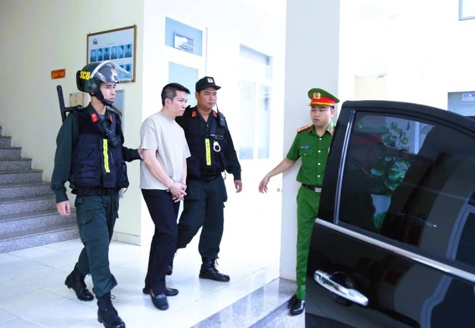 Bắt chồng Đoàn Di Băng liên quan sản xuất hàng giả kem chống nắng