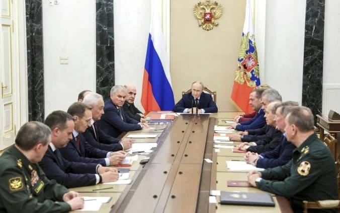 Ông Putin ra lệnh chuẩn bị phương án nối lại thử hạt nhân