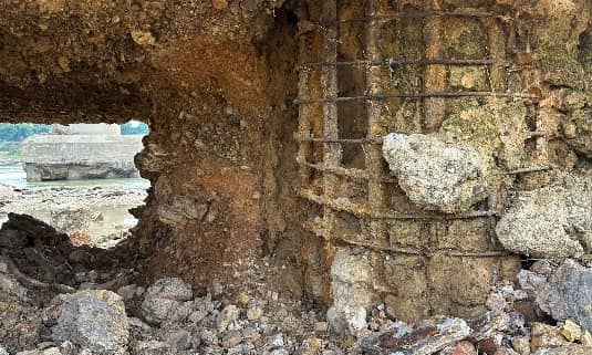 Hiện trạng cầu sông Lô trơ lõi thép sau 10 năm sử dụng