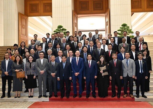 Thủ tướng: Việt Nam phấn đấu có nhà máy chip bán dẫn đầu tiên trong năm 2026