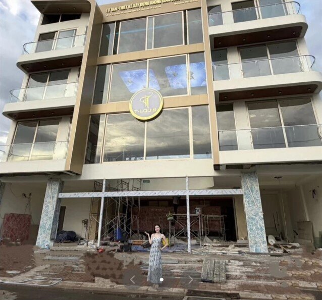 Ngân Collagen tiếp tục khoe nhà mới, công ty giữa ồn ào pháp lý?