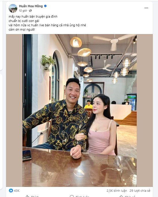 Huấn Hoa Hồng có động thái lạ