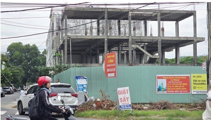 Bỏ chục tỉ mua shophouse ở Đà Nẵng, nhiều người vẫn phải “sống chui”