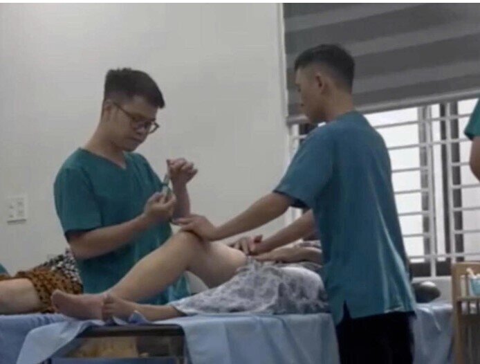 Khám bệnh siêu tốc, chữa bệnh thần tốc