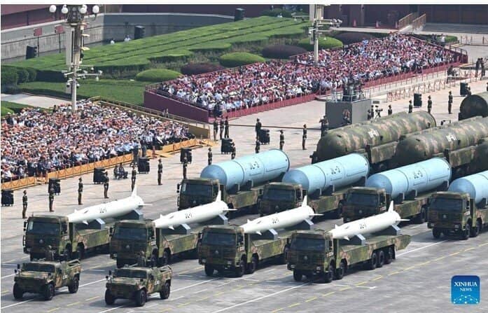 "Biến số" vũ khí hạt nhân: Cuộc đua tam mã