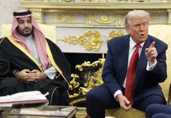 Hồ sơ Epstein khiến nước Mỹ xôn xao là gì?