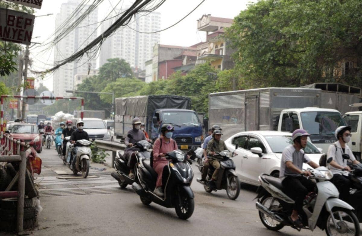 Hà Nội thí điểm cấm ôtô trên 10 tấn đi vào ba tuyến đường