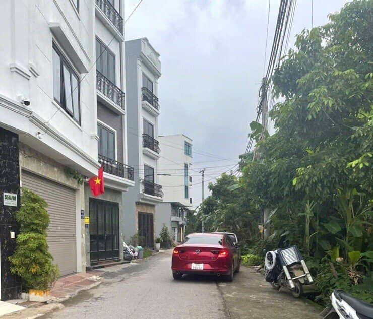 Giá nhà đất tăng chóng mặt, cầm 3 tỷ đồng không mua nổi nhà vùng ven