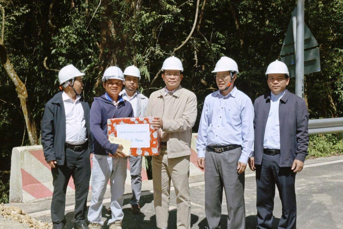 Bảo đảm an toàn lưu thông qua đèo Prenn trong thời gian sửa chữa
