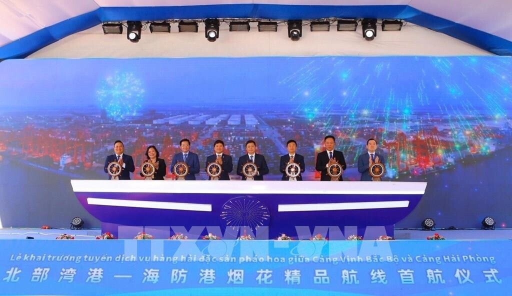VIMC và Cảng Hải Phòng hợp tác cùng tập đoàn Trung Quốc mở tuyến vận tải mới sang Mỹ