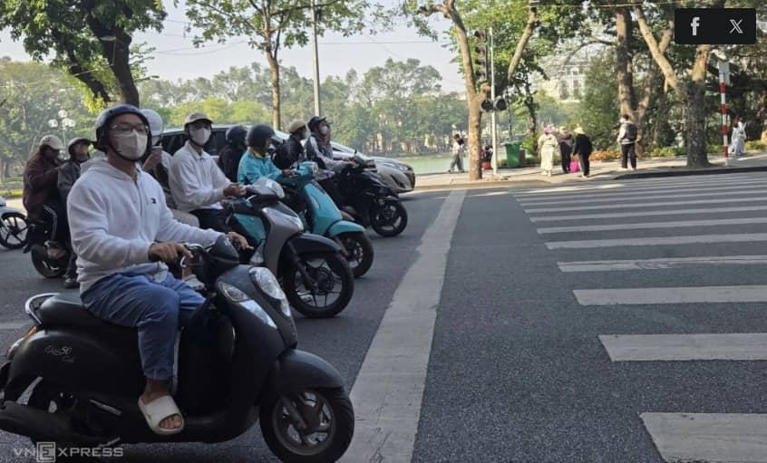 Hà Nội cấm xe máy xăng trong vành đai 1 theo khung giờ từ 1/7/2026