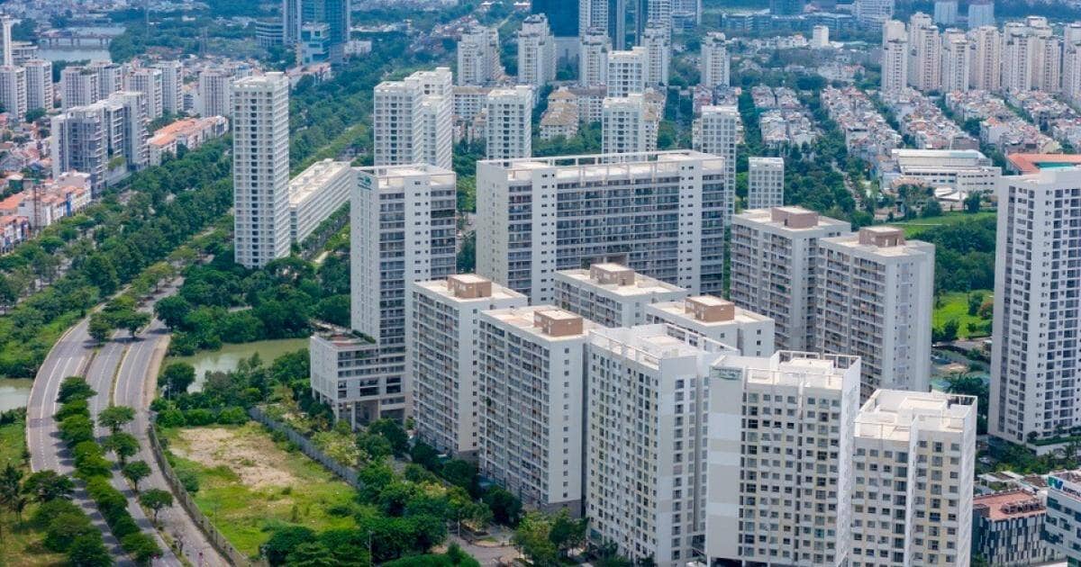 Kịch bản "ngược chiều" của DXS và CRE