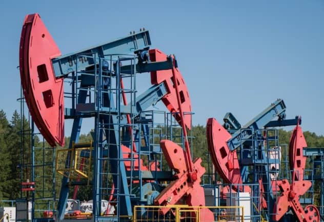 “Lá bùa” trừng phạt của phương Tây đang mất thiêng?