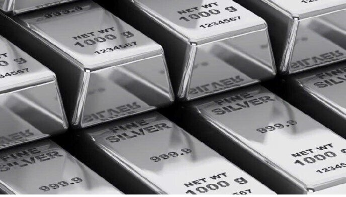 660 tấn bạc rời khỏi Trung Quốc trong 1 tháng