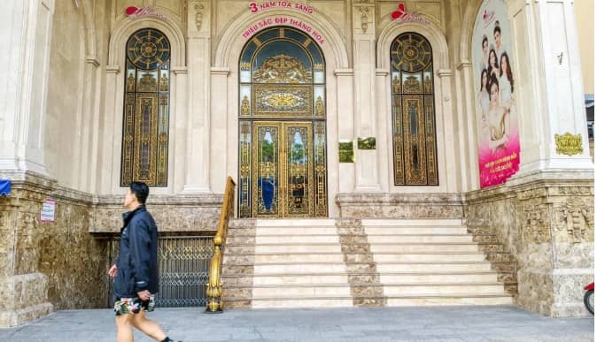 Mailisa tại Đà Nẵng đóng cửa, tổng đài “mất liên lạc” sau khi vướng án buôn lậu