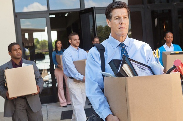 Làn sóng sa thải lan rộng: Vì sao hàng loạt tập đoàn lớn đang cắt giảm nhân sự?