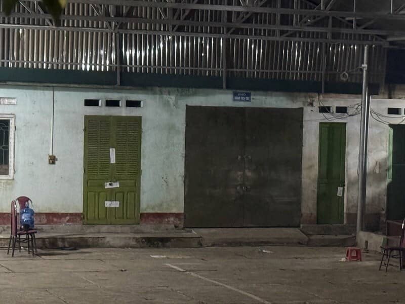 Lạng Sơn: Công an xuất hiện tại trụ sở cũ của Đội Quản lý thị trường số 4