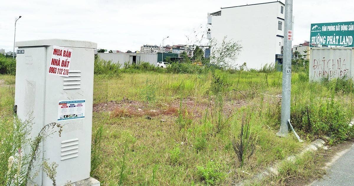 "Sóng đất" cuối năm: Cơ hội sinh lời hay bẫy nợ?