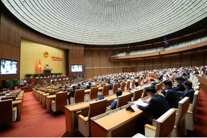 Quốc hội quyết đầu tư “khủng” 700.000 tỷ đồng cho y tế và giáo dục