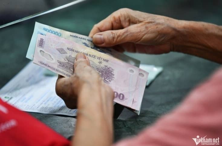 Ngưỡng 100 triệu/tháng chịu thuế 35% là 'không tương xứng', cần nâng lên 300 triệu