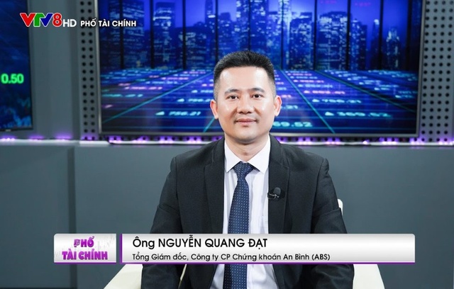 Chứng khoán Việt Nam nổi bật trong khu vực và định giá rất hấp dẫn