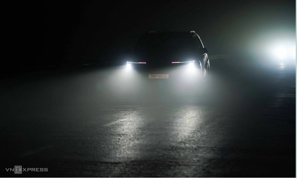 Hà Nội ô nhiễm không khí từ sáng đến đêm