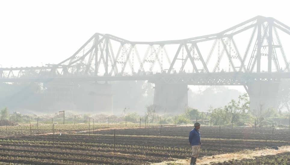 Hà Nội ô nhiễm không khí từ sáng đến đêm