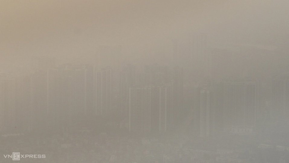 Hà Nội ô nhiễm không khí từ sáng đến đêm