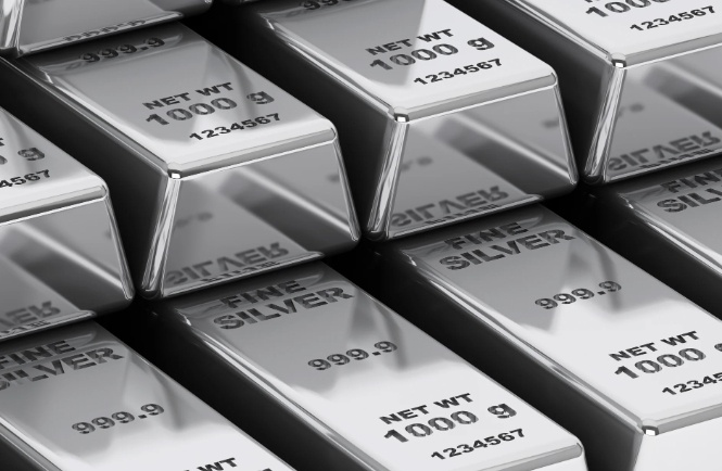 Giá bạc ‘sốc’ hơn vàng: Tăng 90% và chưa có dấu hiệu dừng
