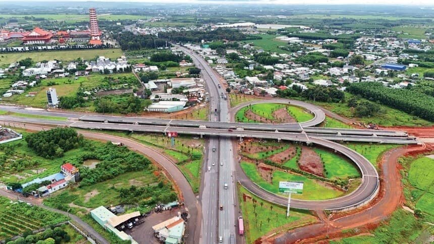 Bất động sản đón “điểm rơi” hạ tầng