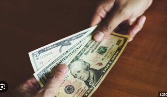 Lịch chốt quyền trả cổ tức bằng tiền của 6 DN