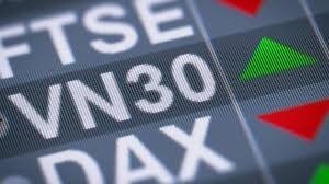 VN30 bứt phá, quỹ đầu tư "hụt hơi"