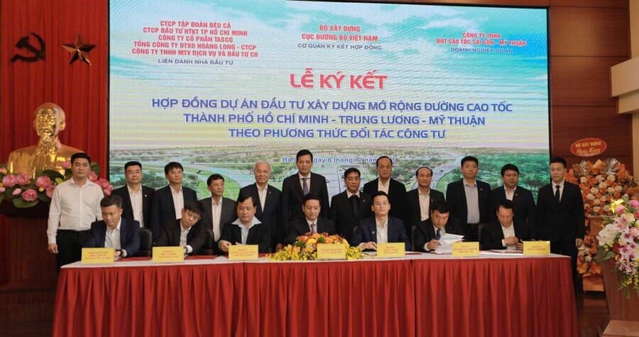 Liên danh Đèo Cả – CII – Tasco chính thức ký hợp đồng mở rộng cao tốc hơn 36.000 tỷ đồng, dự kiến khởi công ngày 19/12