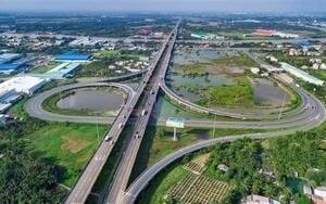 Loạt dự án lớn triển khai, cơ hội đầu tư trên TTCK ra sao?
