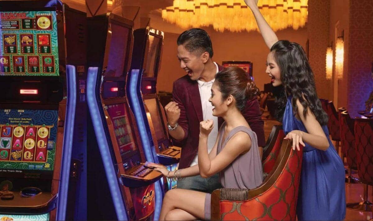 Tranh cãi đỉnh điểm: Người Việt vào casino nên trả 50 triệu/tháng hay… 50 triệu/năm?