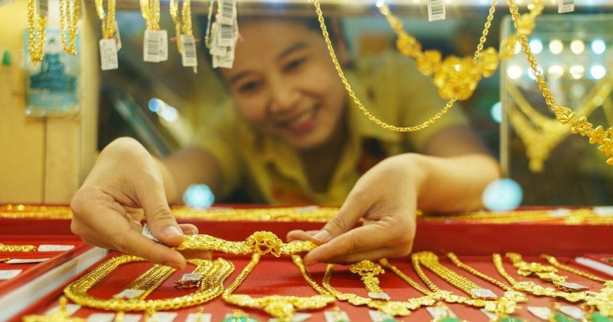 Vàng trang sức đứng trước thay đổi lớn về chính sách quản lý: Mở nhưng không buông