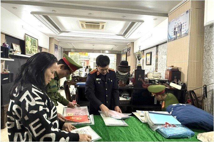 Vụ bắt vợ chồng chủ tiệm vàng: Hé lộ cú nhảy vốn 25 lần trong 3 năm