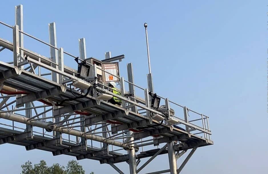 Cao tốc Bắc - Nam mọc dày camera lạ: Chuẩn bị phạt nguội toàn tuyến?