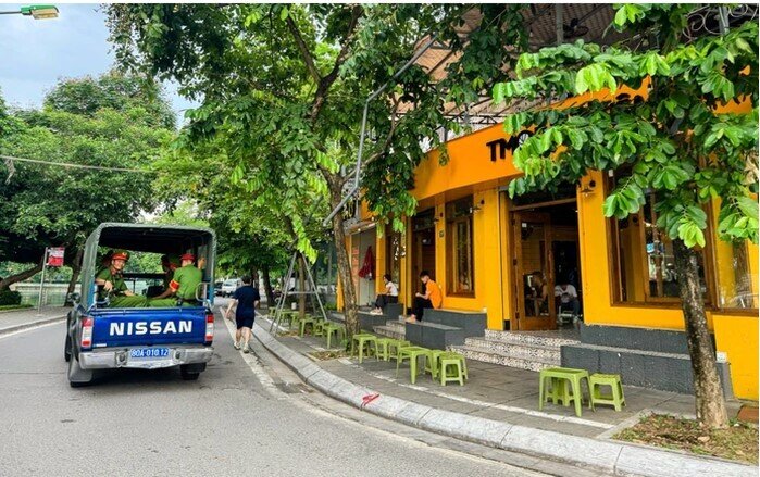 Ngày 13-12, Hà Nội đồng loạt ra quân giành lại toàn bộ vỉa hè, lòng đường