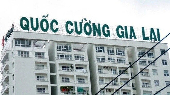 QCG nổi bật giữa sắc đỏ thị trường