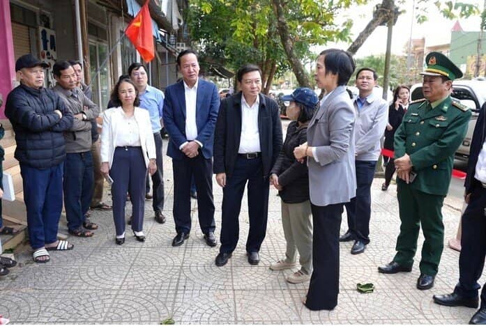 Bị Thủ tướng phê bình vì chậm sửa 12 nhà dân, Chủ tịch Quảng Trị báo cáo lý do