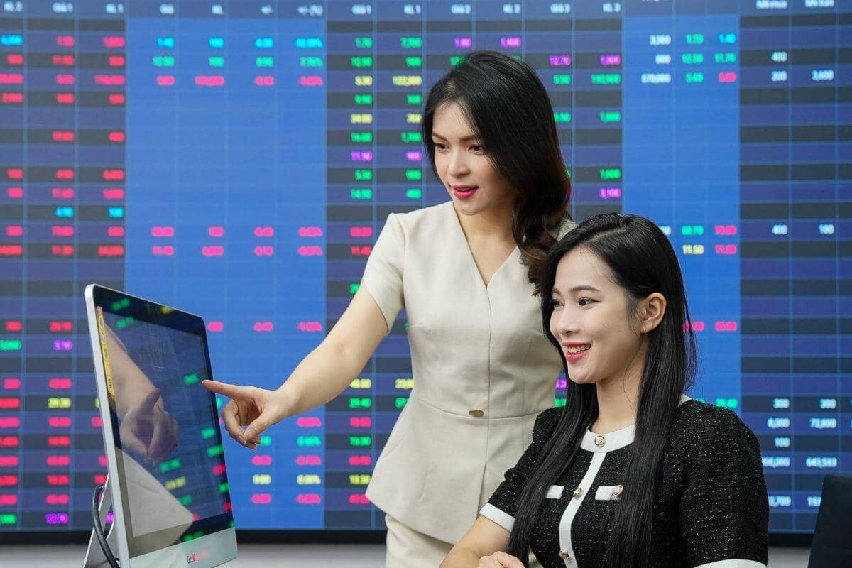Thị trường Việt thăng hạng, sáng nhất 2025