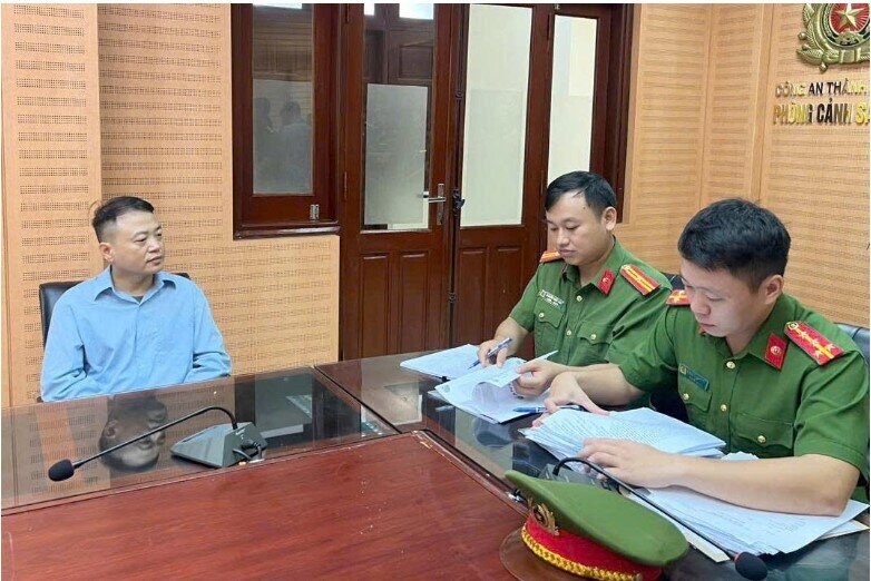 Ông Nguyễn Hòa Bình bị khởi tố tội danh thứ ba