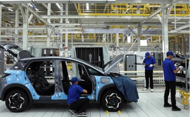 Giá pin tăng sốc tới 15%: Xe điện 2026 chuẩn bị đội giá mới